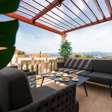 Penthouse4four - Apartments4you - Brand New 2-br - 200 Meters From The - Free Parking - Beautiful Terrace - Buralux Apartment Supetar